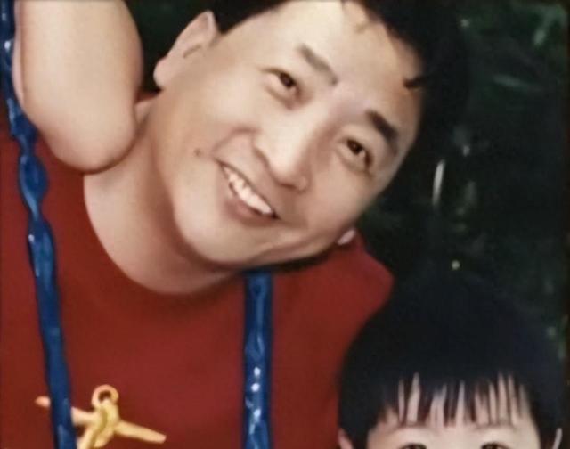 心结难解:姜昆养子15年后寻找亲生父母的背后原因