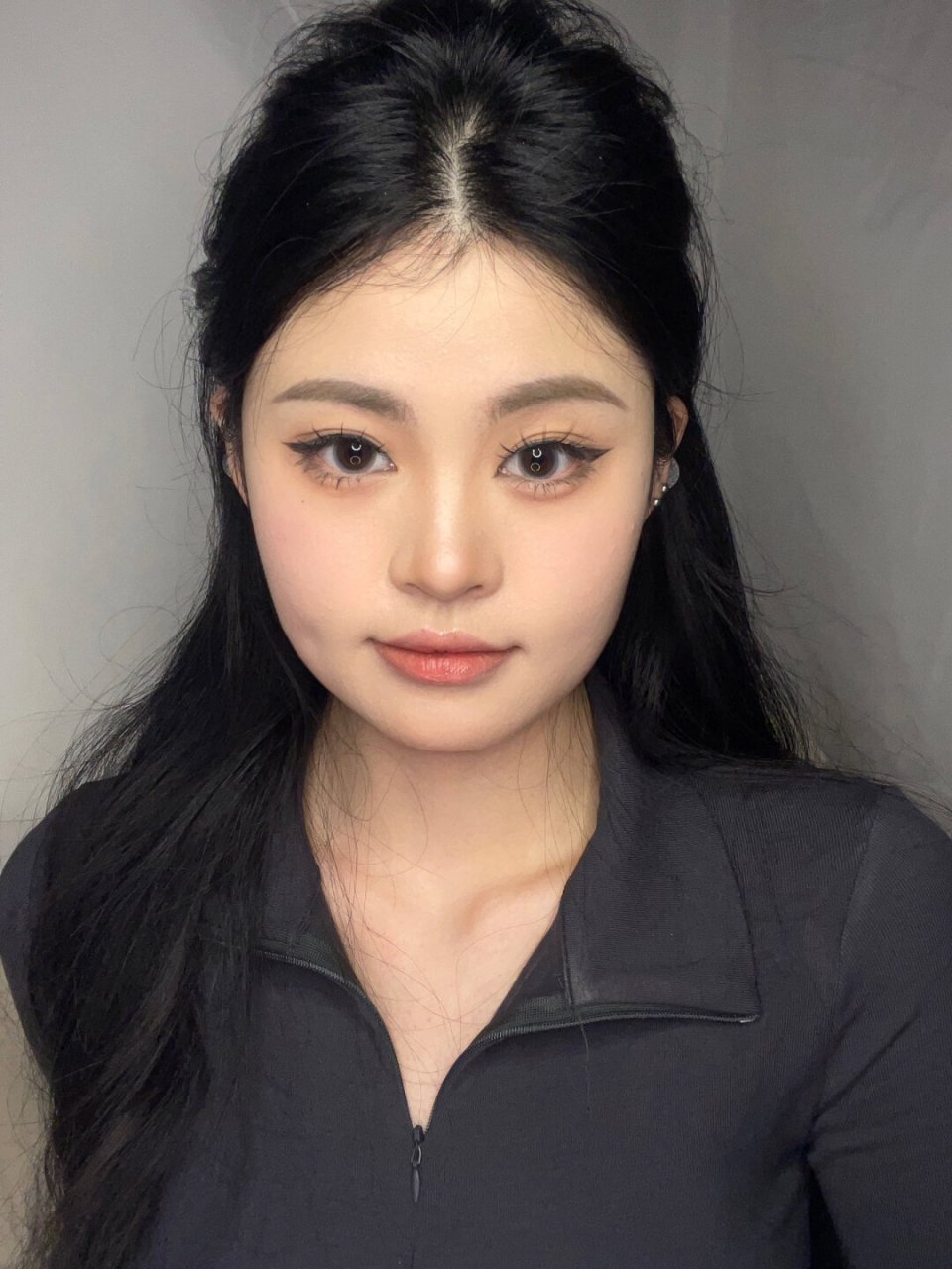 当方圆脸短下巴尝试jennie妆容后!