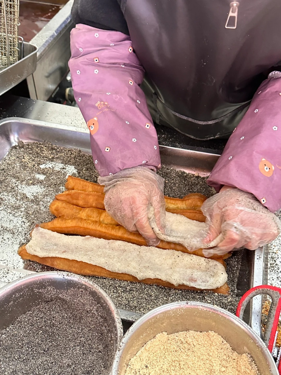 很多人都知道驴打滚,但你是否听说过马打滚?