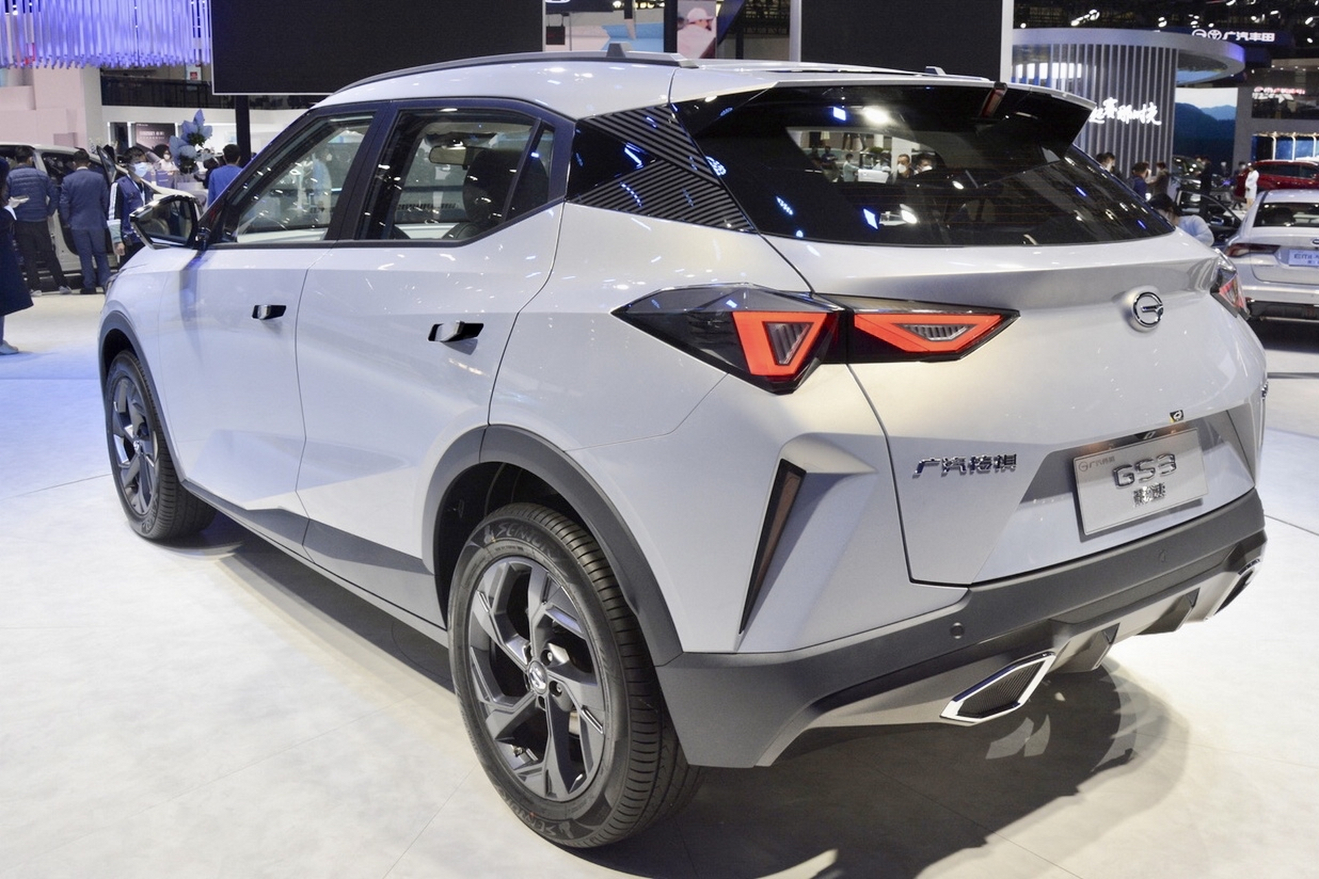 广汽传祺新款车型,传祺gs3,钻石棱角的外观设计风格,就问你喜不喜欢?