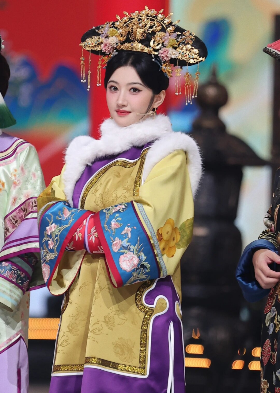 感觉王牌对王牌里面的妆造都好用心,特别是景甜,这个造型真的很 !!