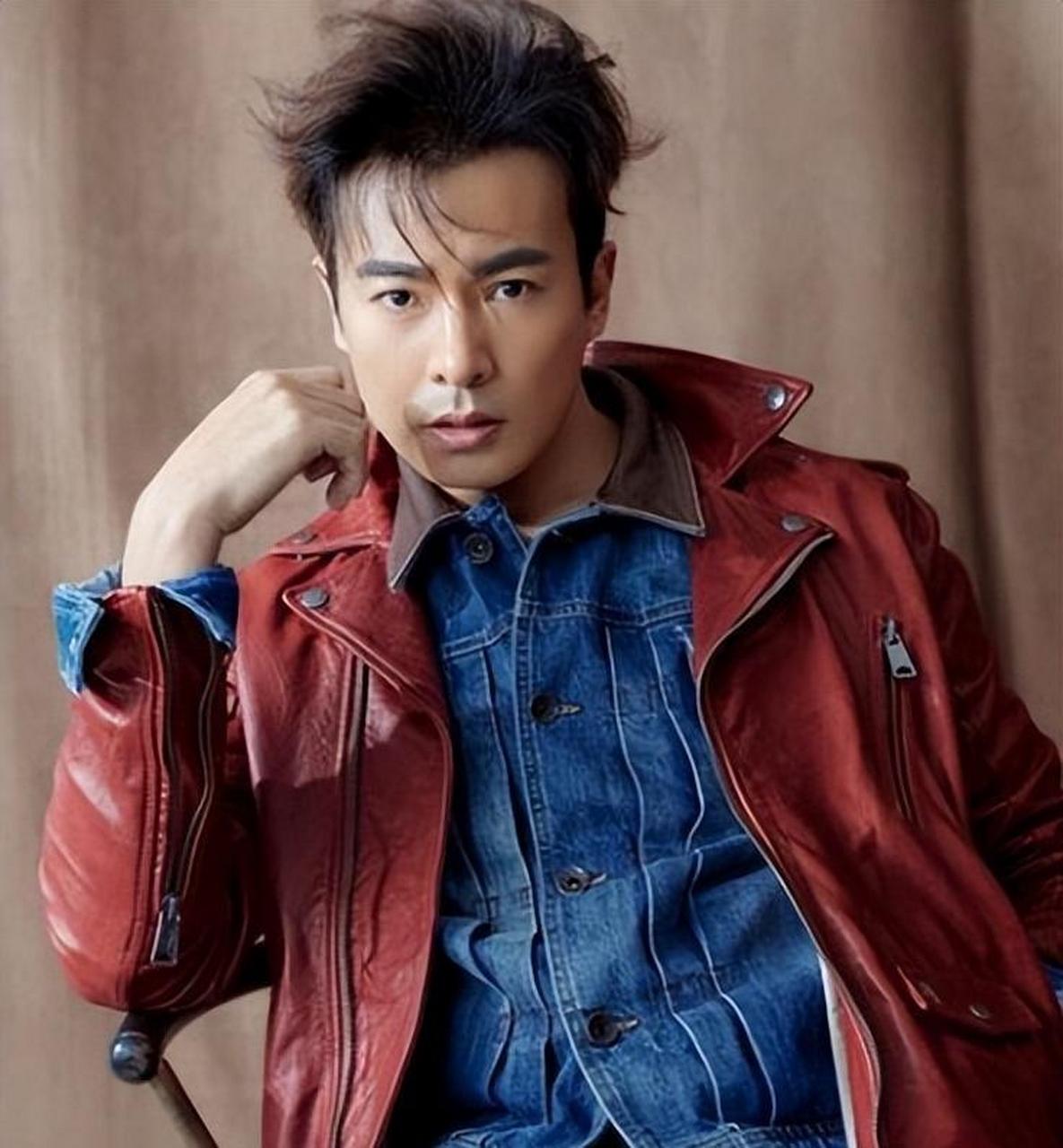 农民出身的演员于波凭借出众的外表和身体素质成为保镖,后被李双江