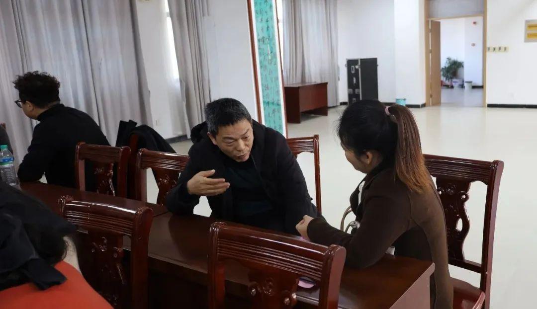 临川中阳一中教研组长赴崇仁一中学习交流