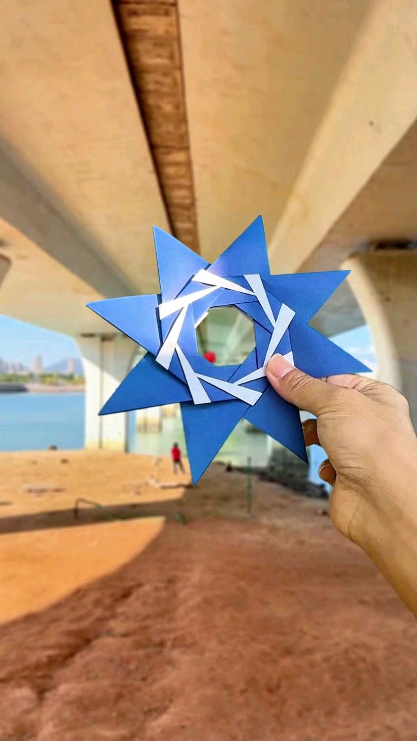 漂亮的折纸八角飞镖,你学会了吗?