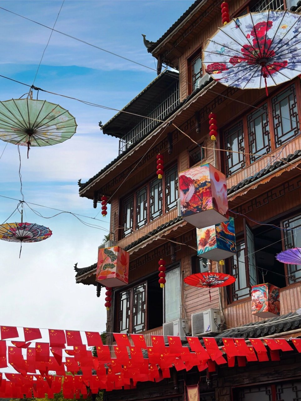 贵州旅游|感受一下桐梓的夜郎水寨风情  假期时,我携家人就近游玩