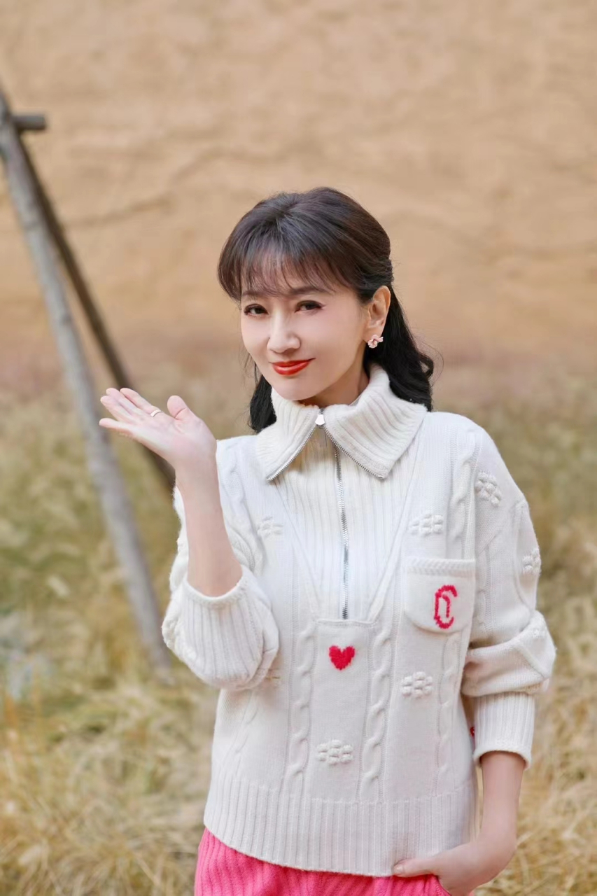 77 #赵雅芝 37   冬日温暖写真77      7415     冬尽则