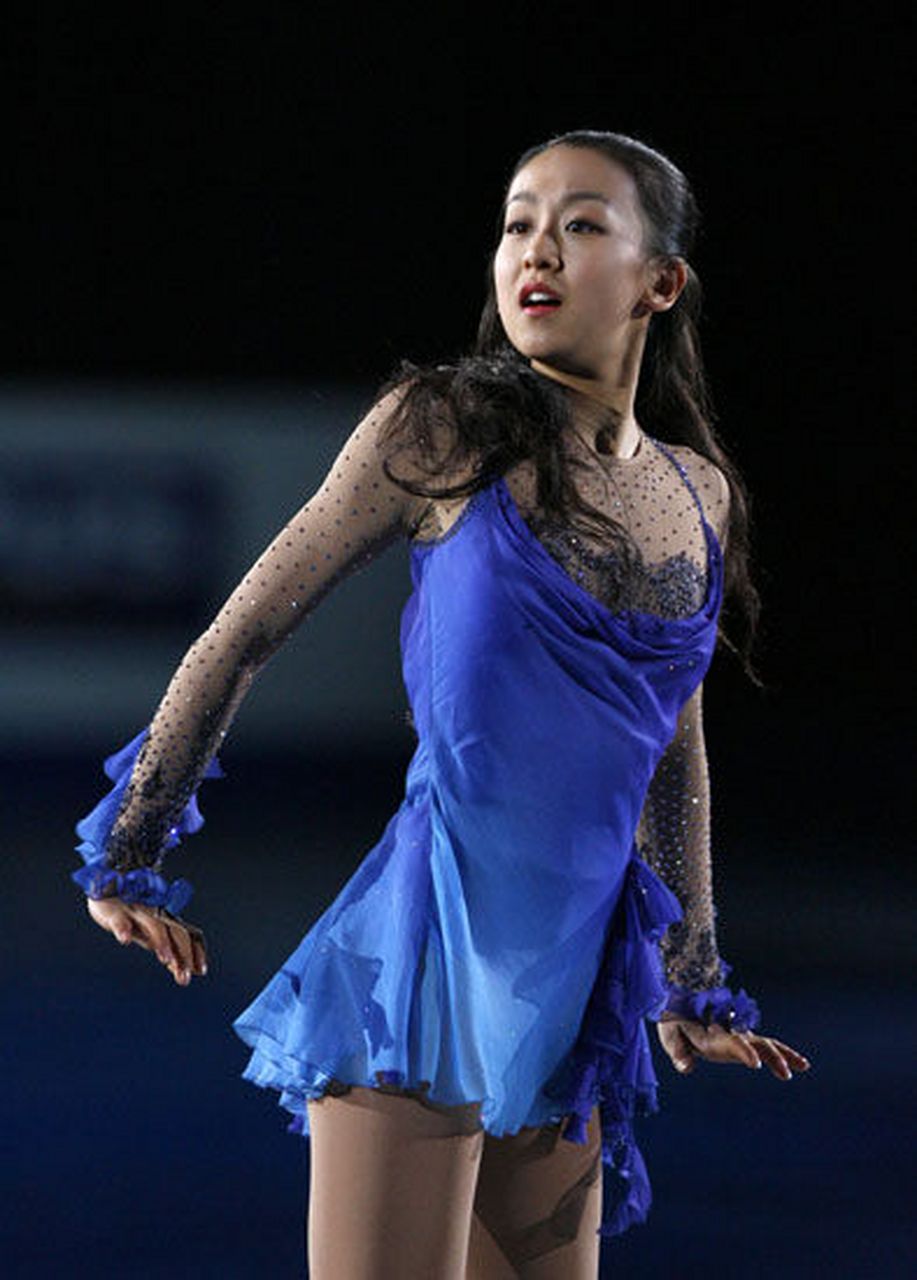 美丽动人的日本花滑女神浅田真央,多次夺得世界女子花样滑冰冠军,直到