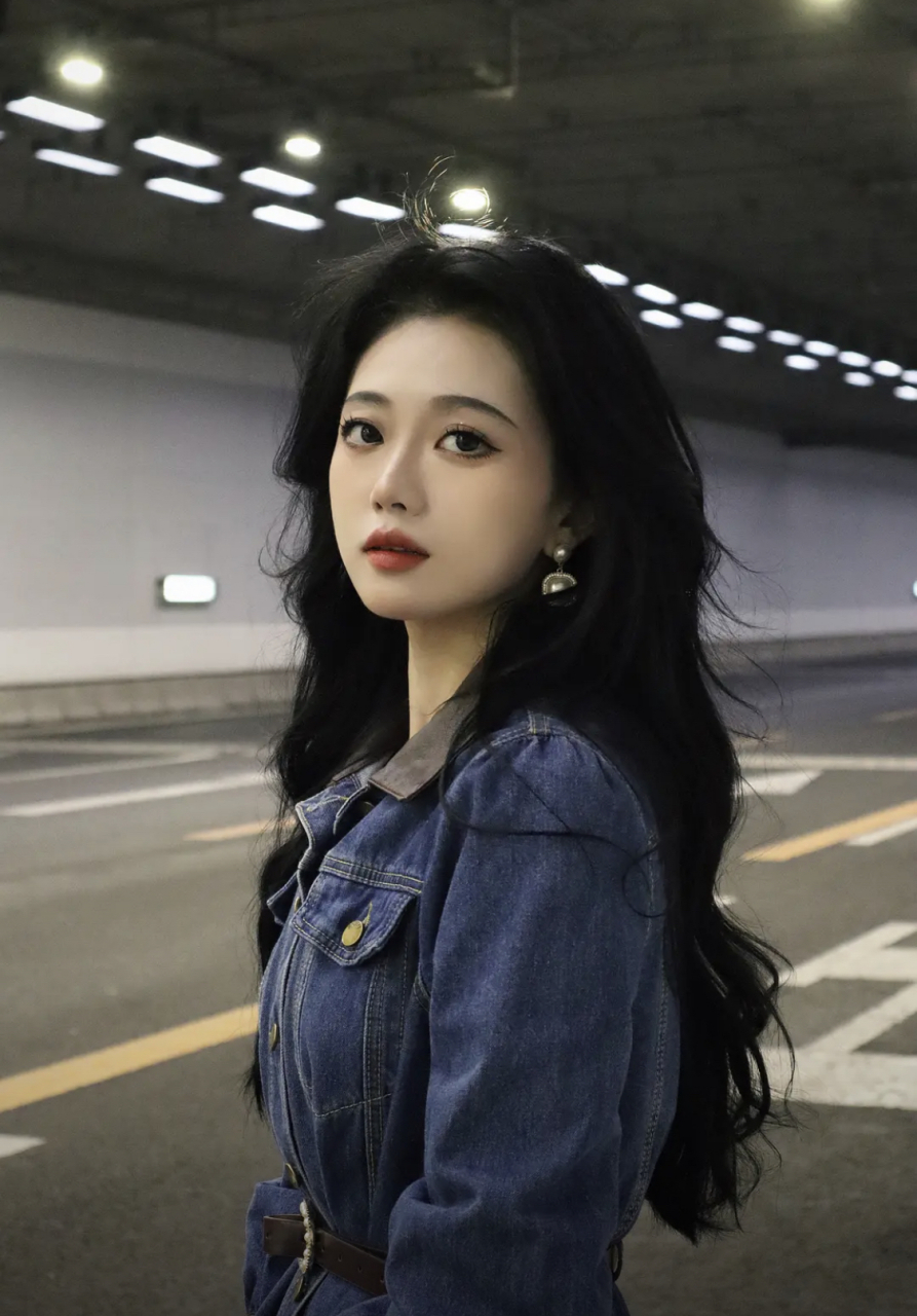 十大网红美女歌手  王玉萌 王玉萌,1998年7月27日出生于山东威海,身高