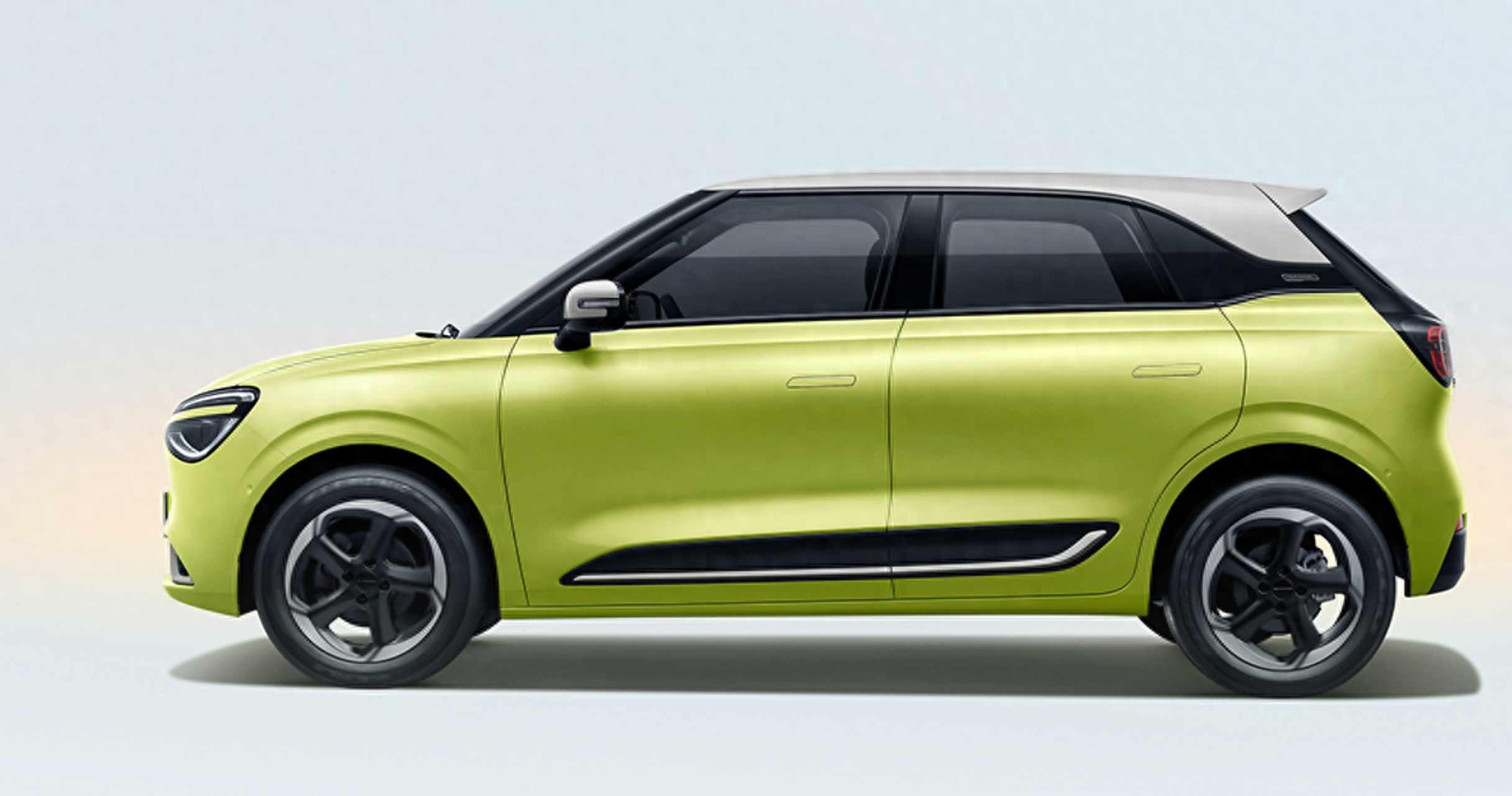 东风纳米01是东风集团推出的一款微型电动车,外观圆润饱满,内饰配备5