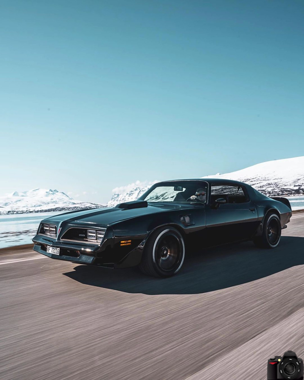 曾经辉煌的庞蒂亚克火鸟trans am,如今已被时代吞噬.