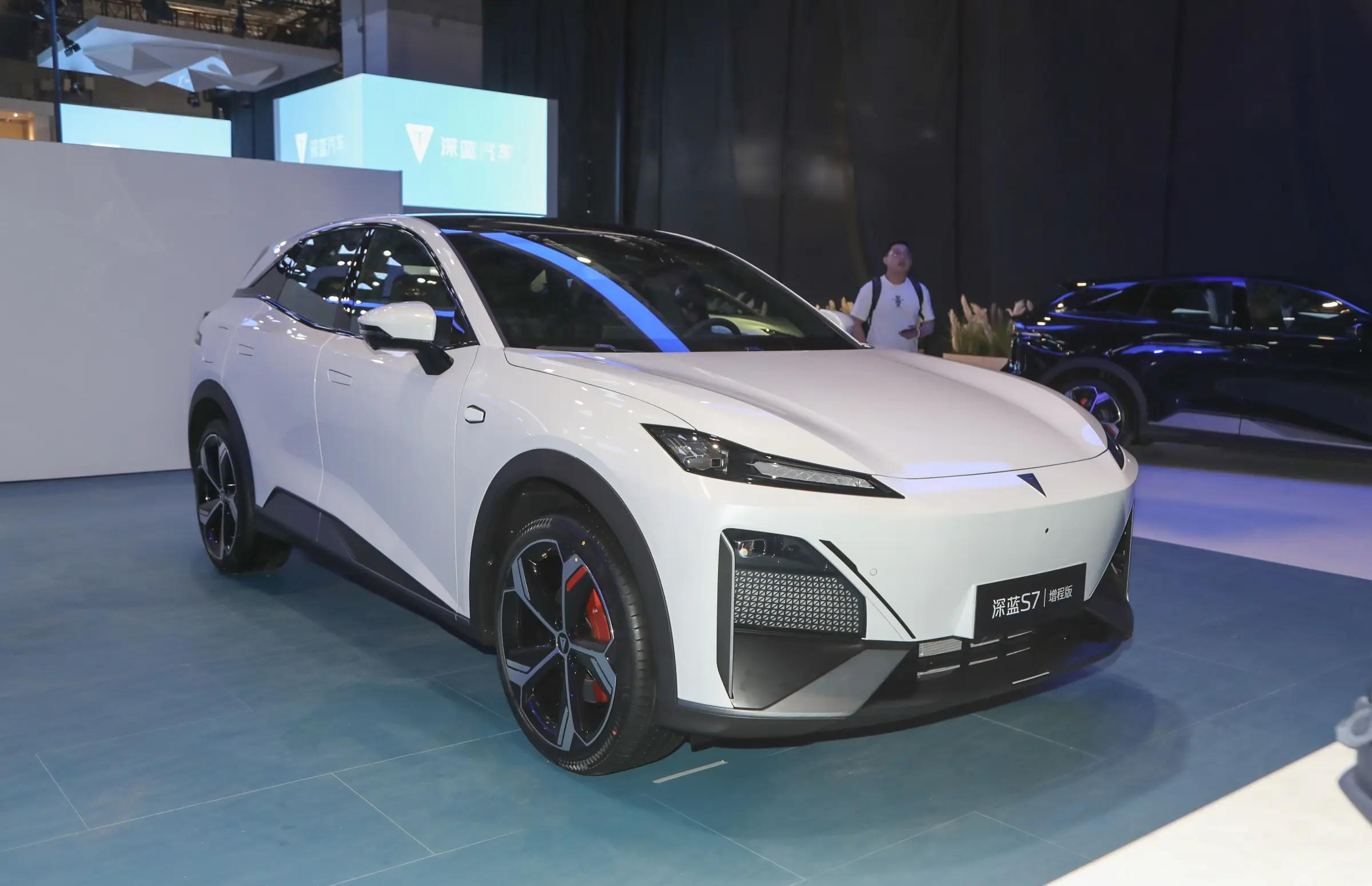 "价格战"再次开打?长安深蓝s7推1万元现金补贴,现14.99万起售