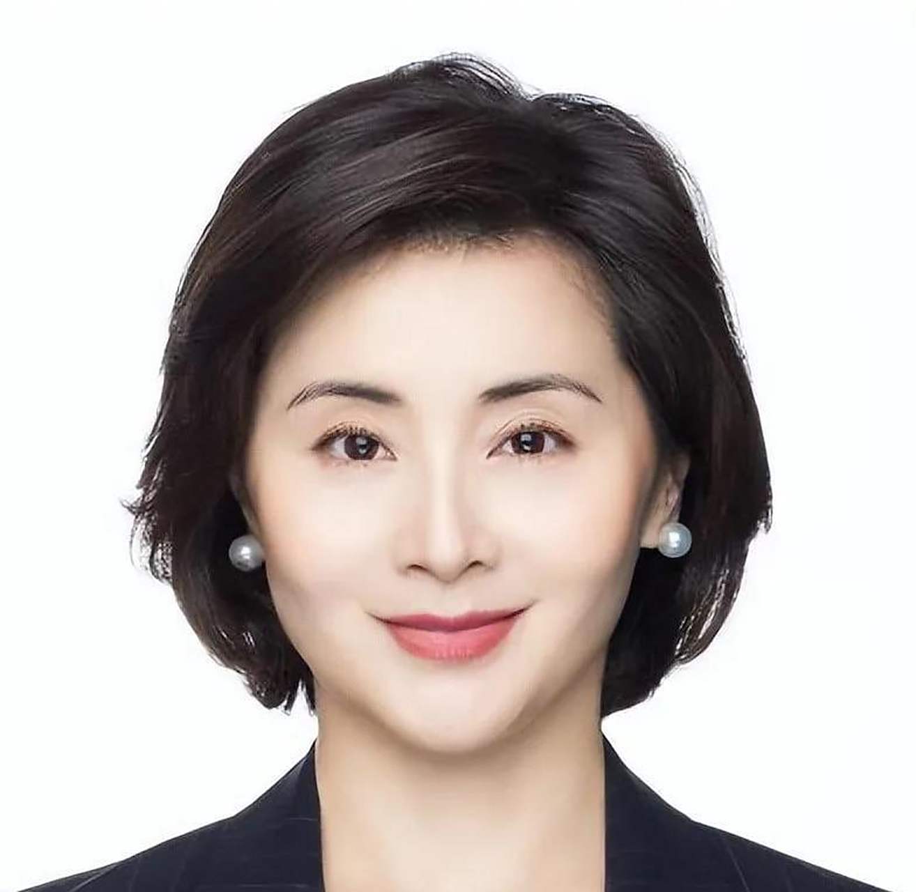 桂林文旅局局长喊话东北老铁# 请问美女局长王子西,我们应该去哪里?