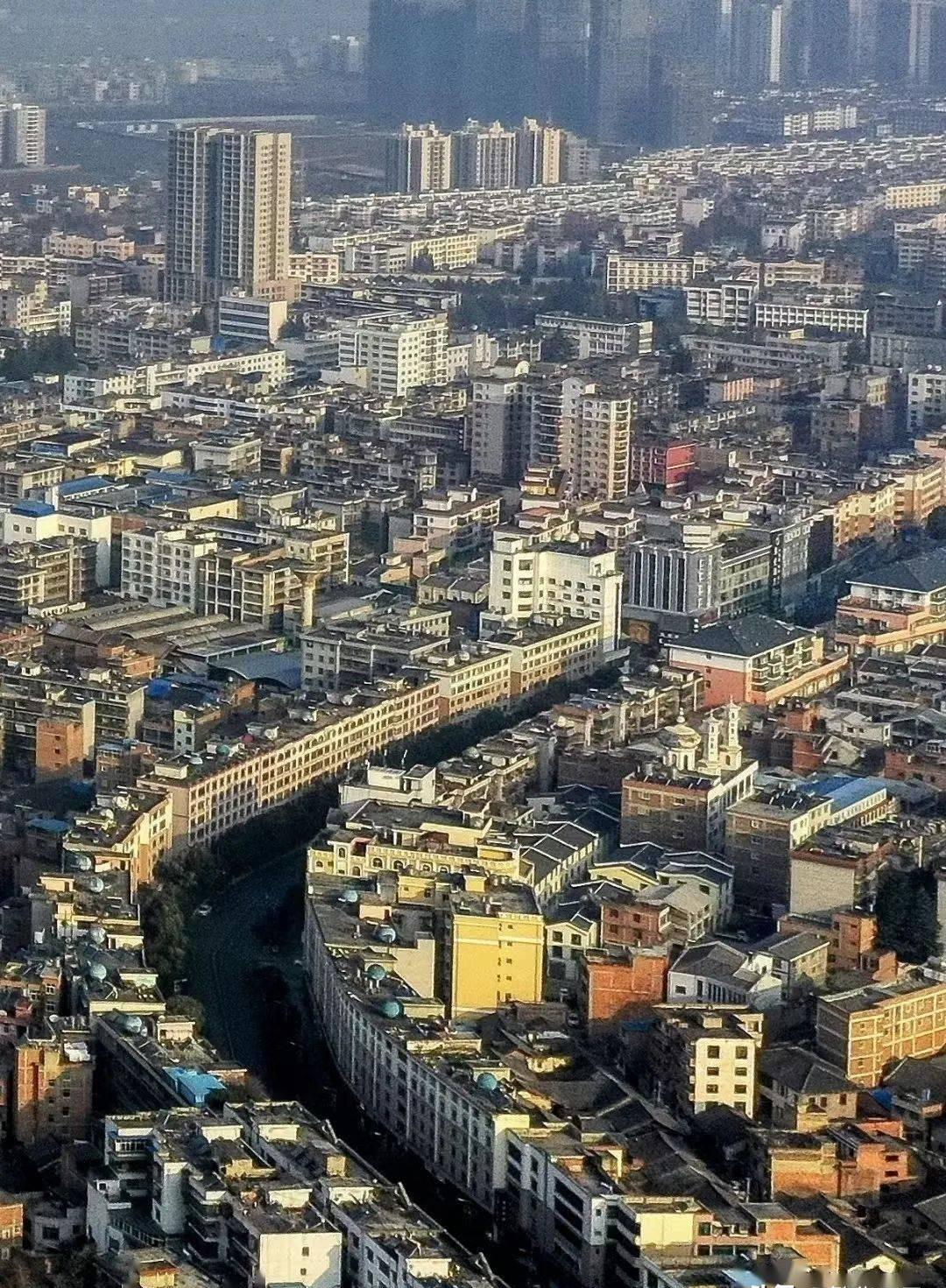 云南与四川的区划变动,四川省的7个县,为何划入了云南省?