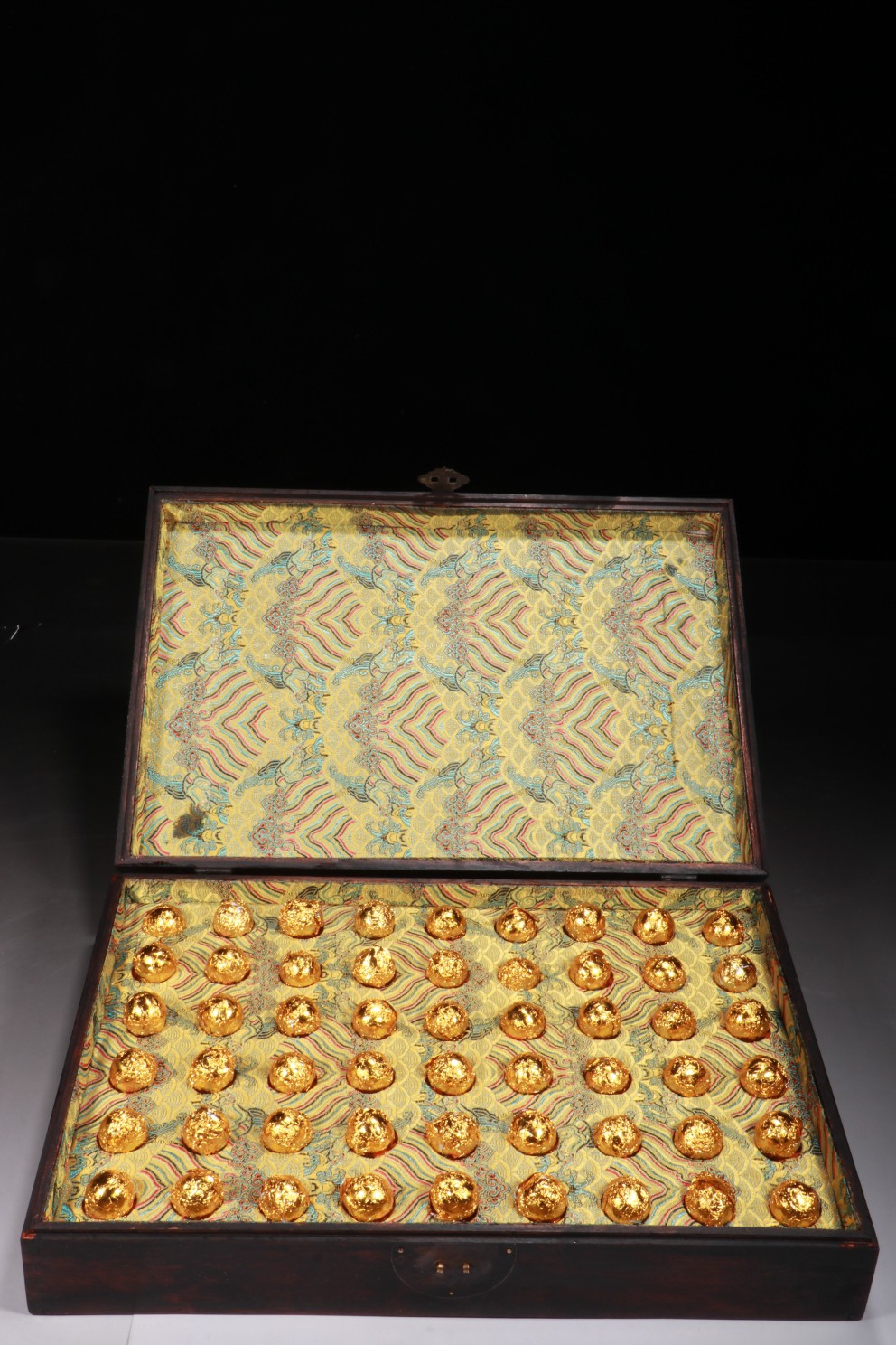 清代内务府珍藏安宫牛黄丸,一盒54粒,带金箔