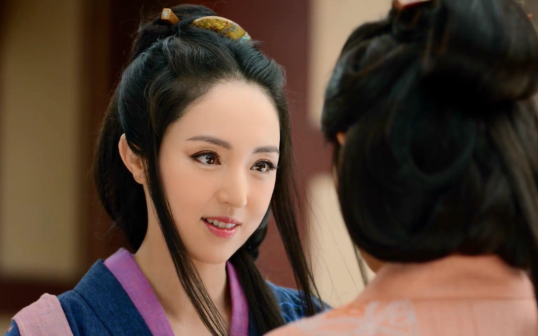 风尘女子向苏轼求诗,前两句大失诗神水准,后两句惊艳文坛千年!