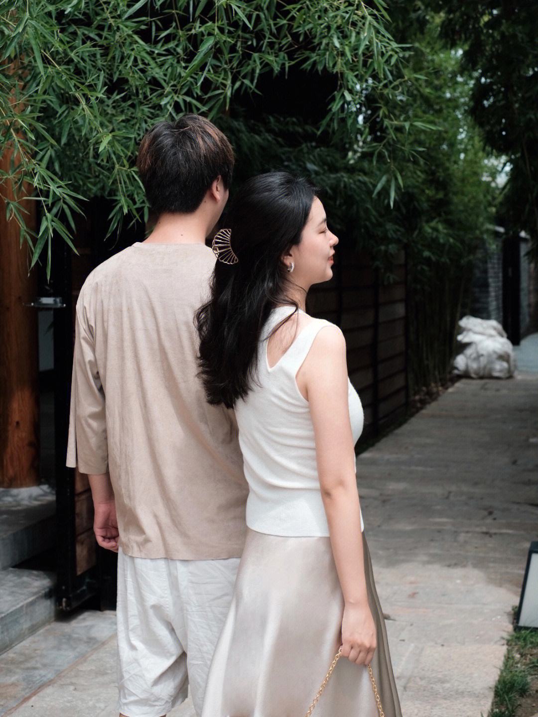 青年夫妻和中年夫妻以及老年夫妻有什么不同?