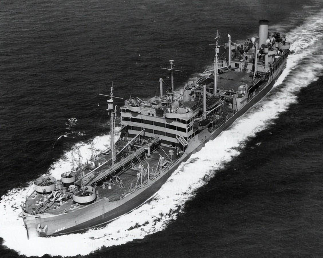 氢脆有多可怕一艘刚完工的油轮静止状态下瞬间折成两段