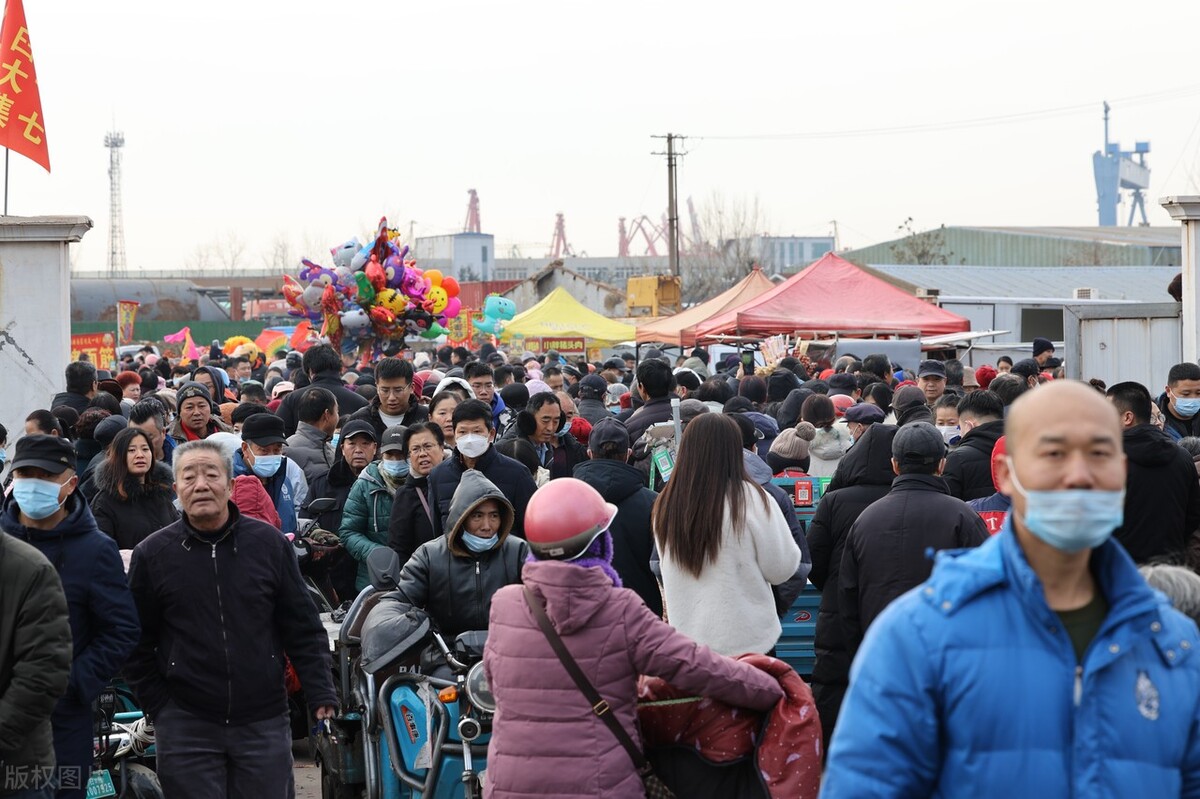 日照石臼大集熙熙攘攘,传统集市文化再现繁荣