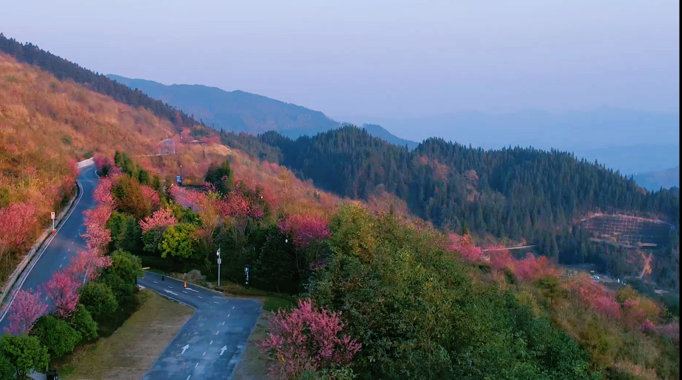 走进贵州册亨县,体验布依族风情的年味,游如诗如画的万重山美景