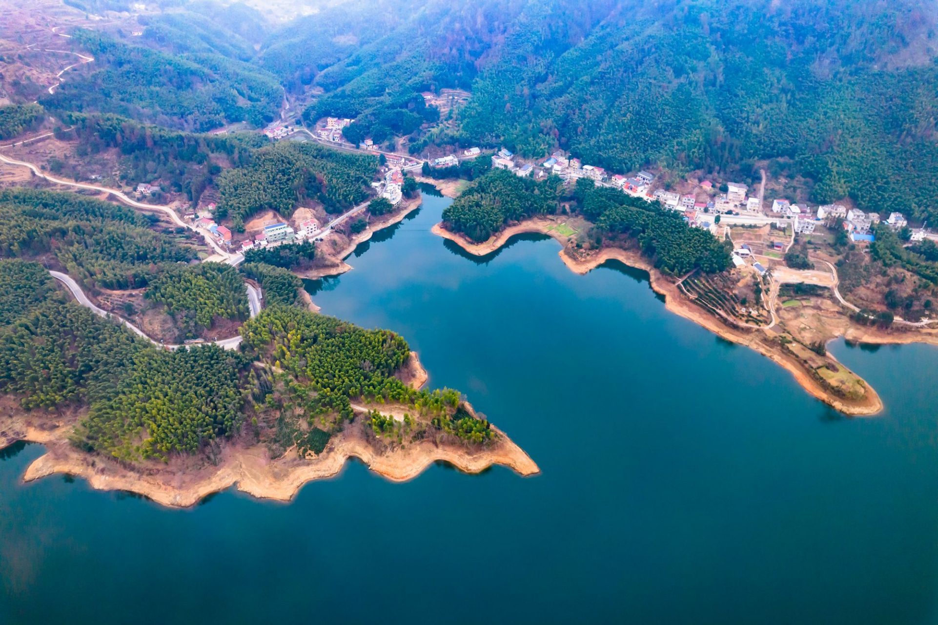 钓鱼台水库是宿松县最大的水利枢纽工程,建于1958年.