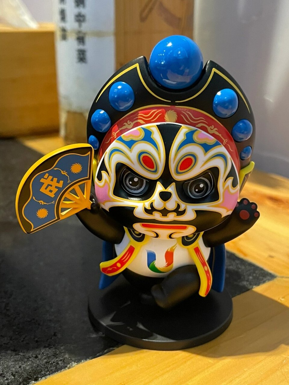 当你来到四川旅游时,不妨寻找一下这些神奇的会变脸