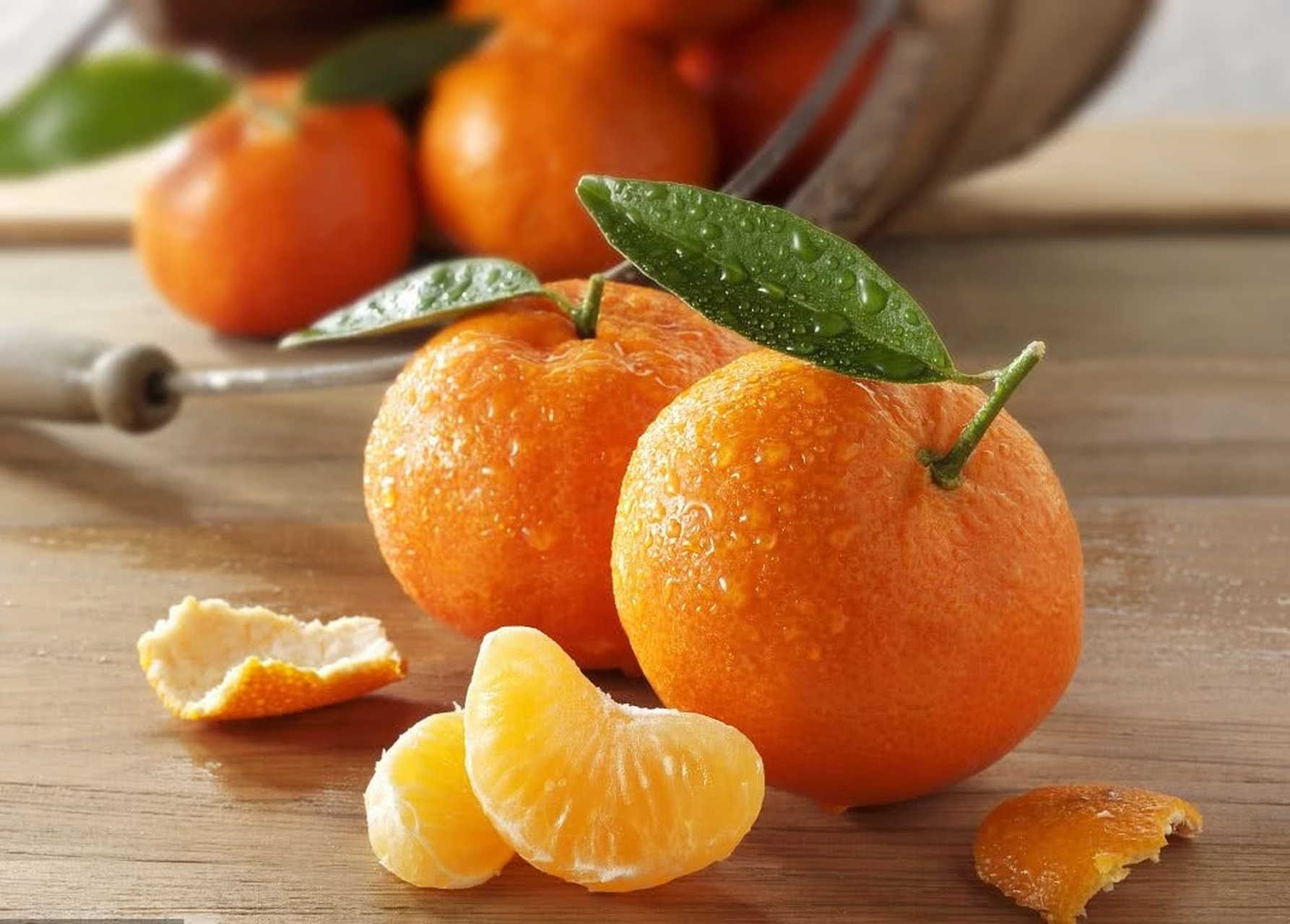 橘子是一种富含维生素c的水果,对于大多数人来说都是健康的选择.