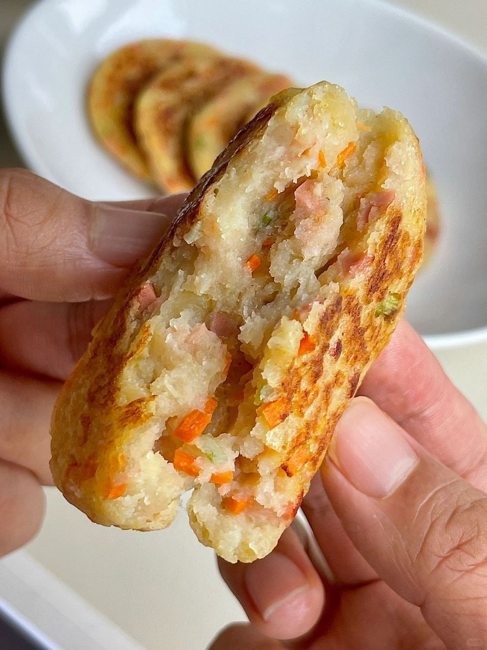 黄磊老师同款土豆饼吼吼吃 食材土豆胡萝卜火腿小葱面粉孜然粉胡椒粉