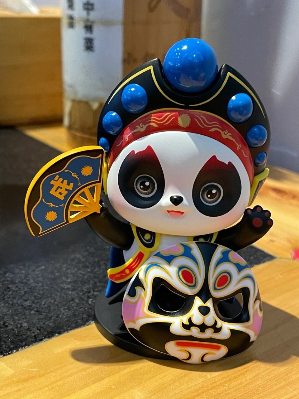 当你来到四川旅游时,不妨寻找一下这些神奇的会变脸