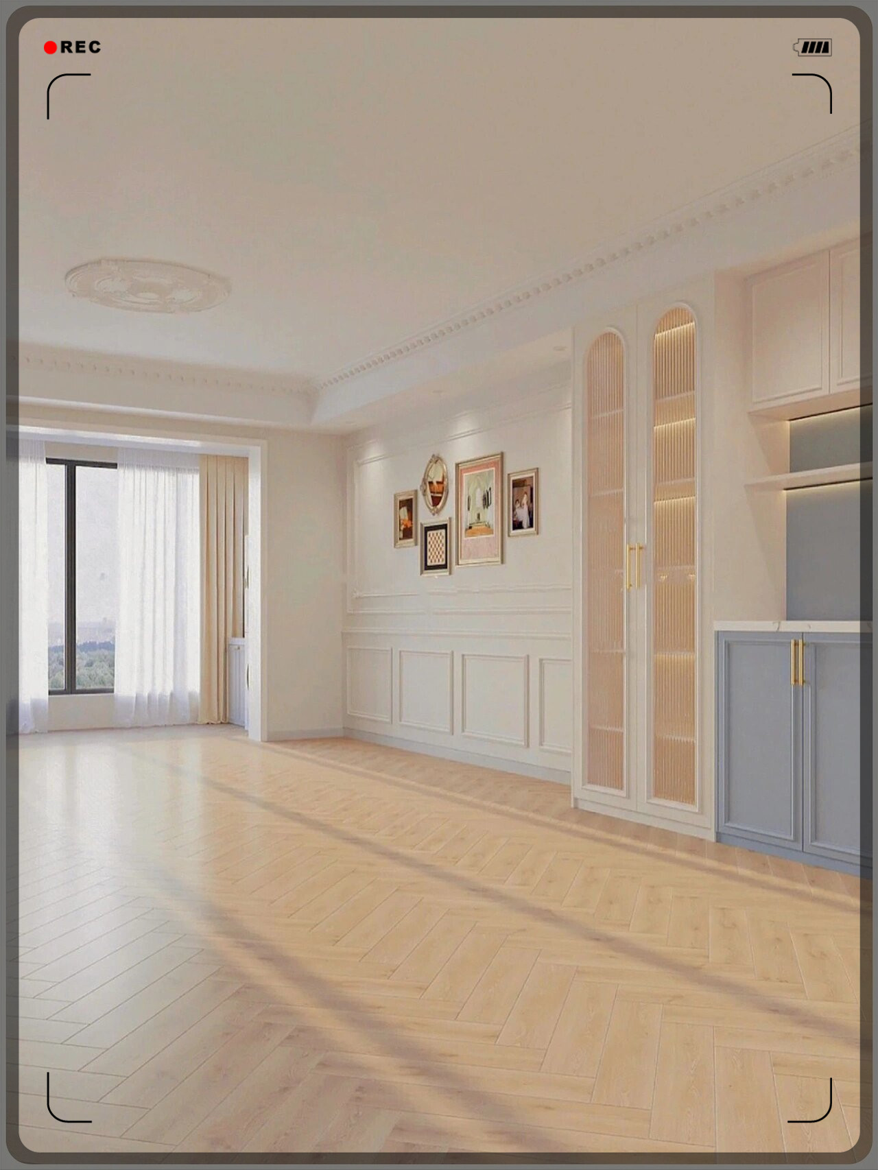 天花板的环形吊顶边沿加上石膏花雕造型,不仅不浪费层高,同时也让