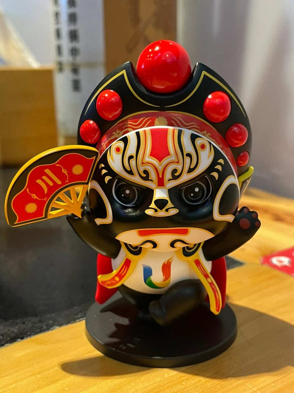 当你来到四川旅游时,不妨寻找一下这些神奇的会变脸