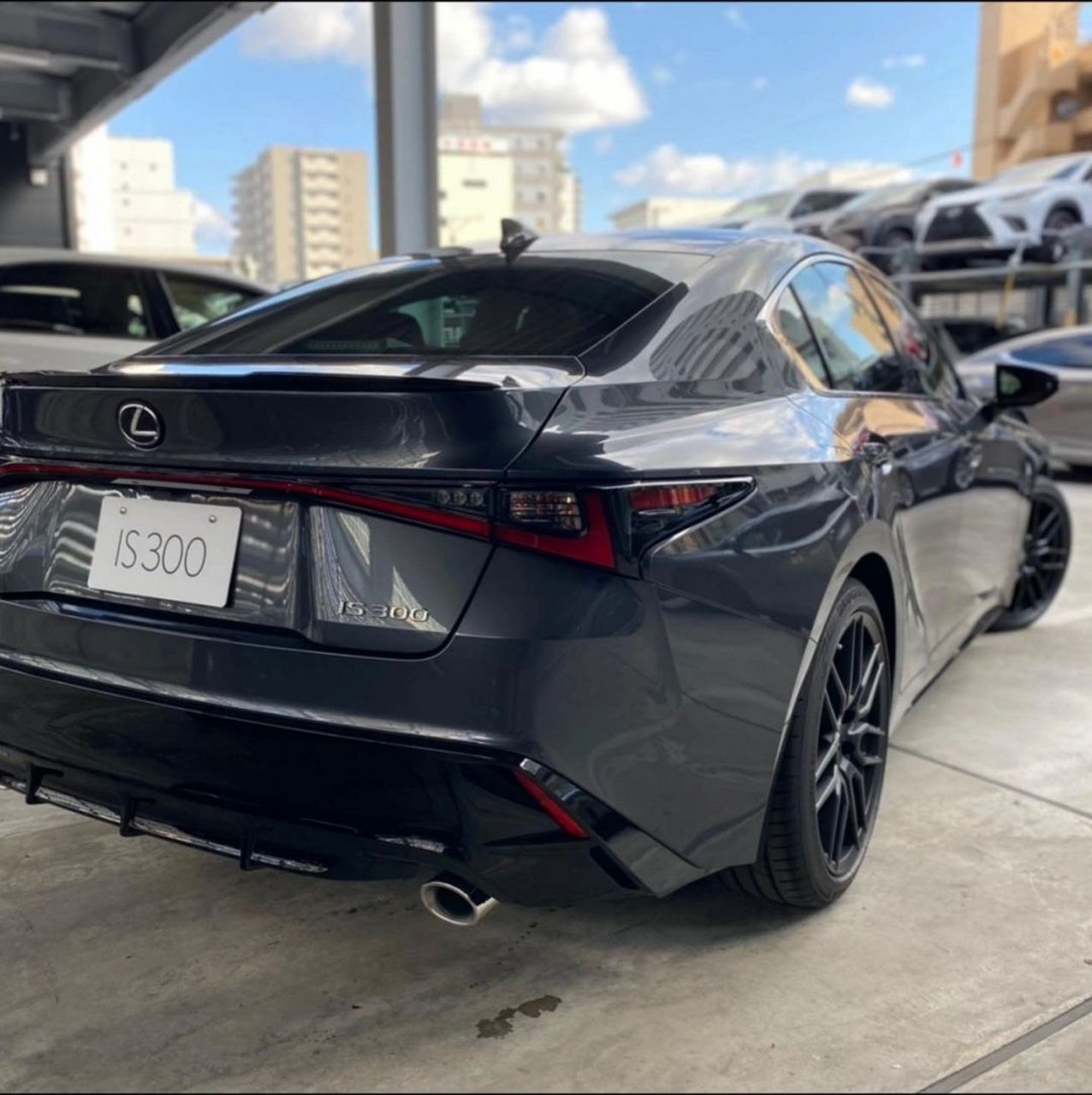 雷克萨斯is系列中的2.