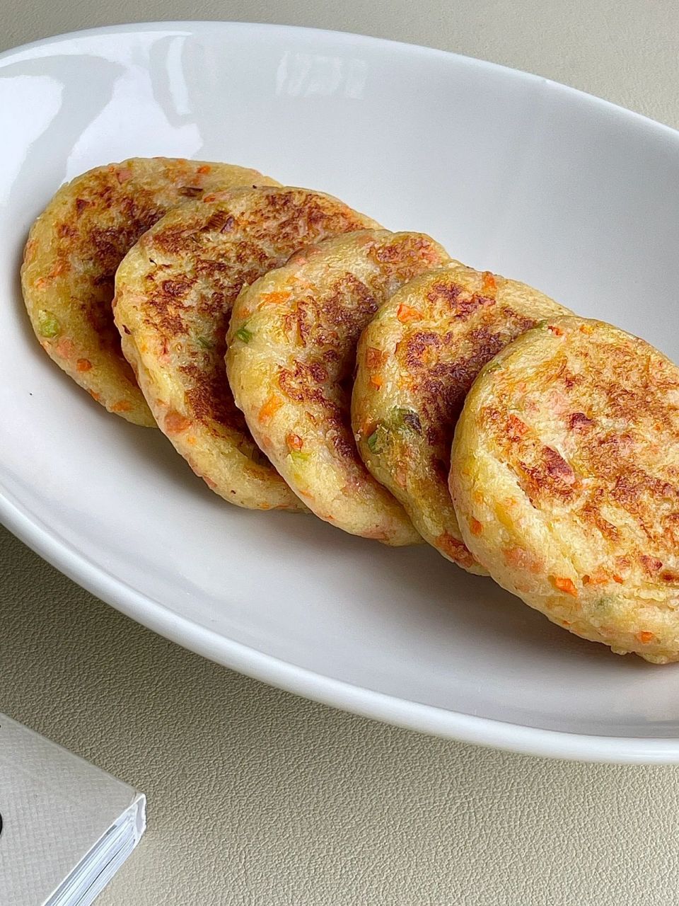 黄磊老师同款土豆饼吼吼吃 食材土豆胡萝卜火腿小葱面粉孜然粉胡椒粉