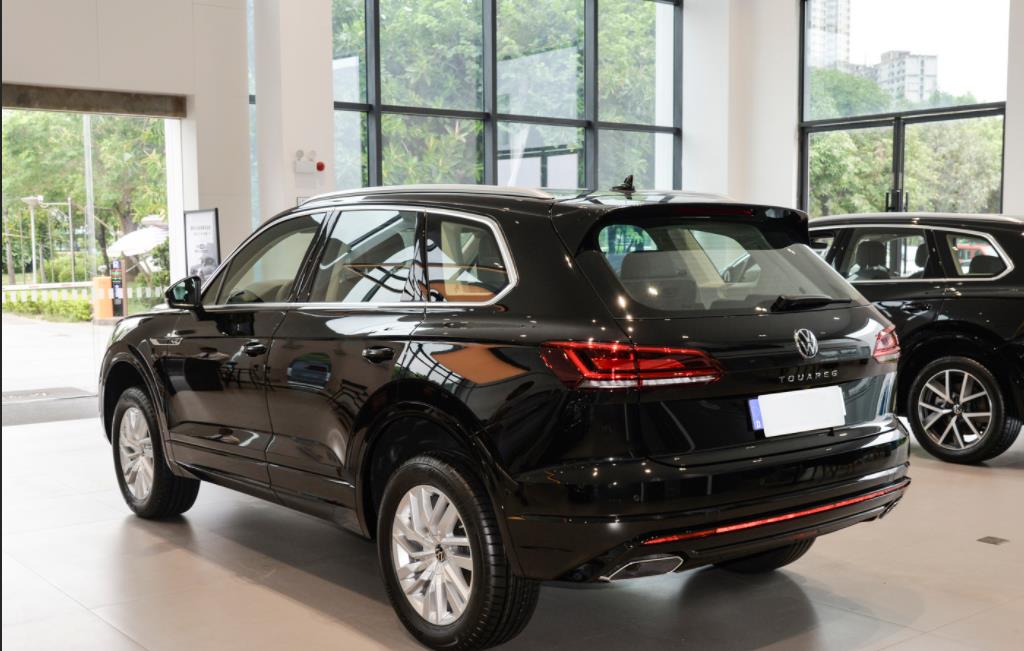 23款大众途锐2.0t锐尚版!落地价格可谓同平台最低!