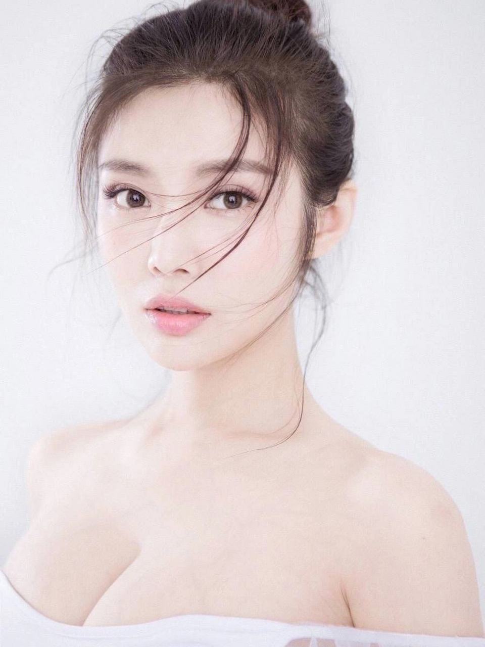 中国大美女徐冬冬,真是太漂亮了