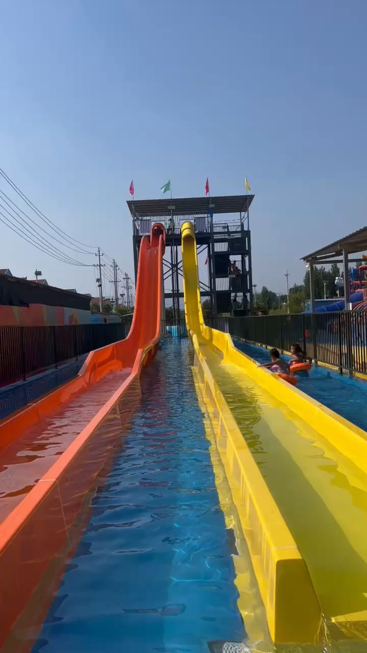 大型水上乐园组合滑梯