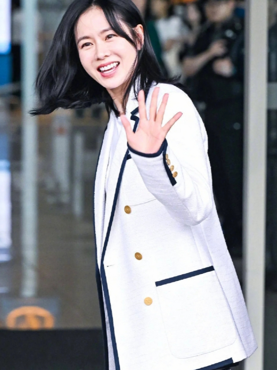 孙艺珍亮相新剧发布会,风采依旧迷人!