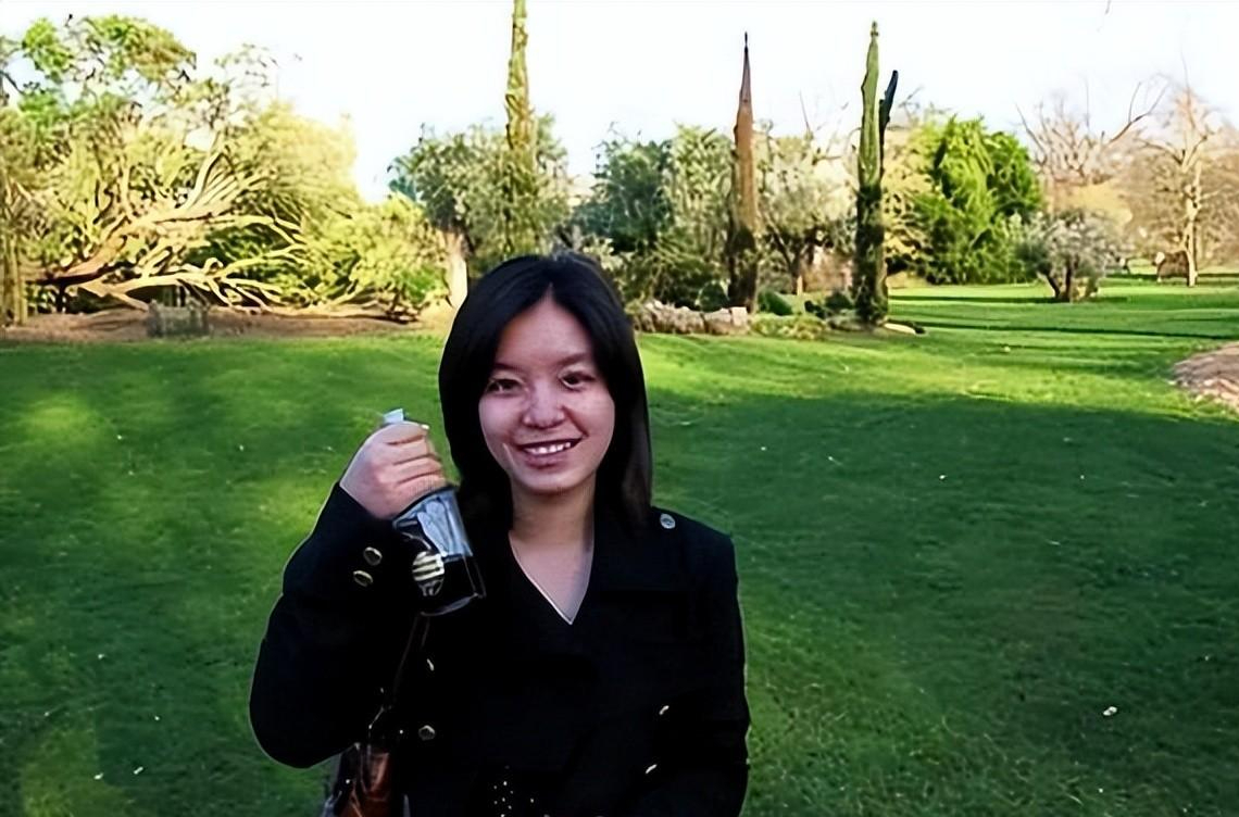 冷艳美女翻译张京:中美高层会晤征服美方,布林肯:应该给她加薪