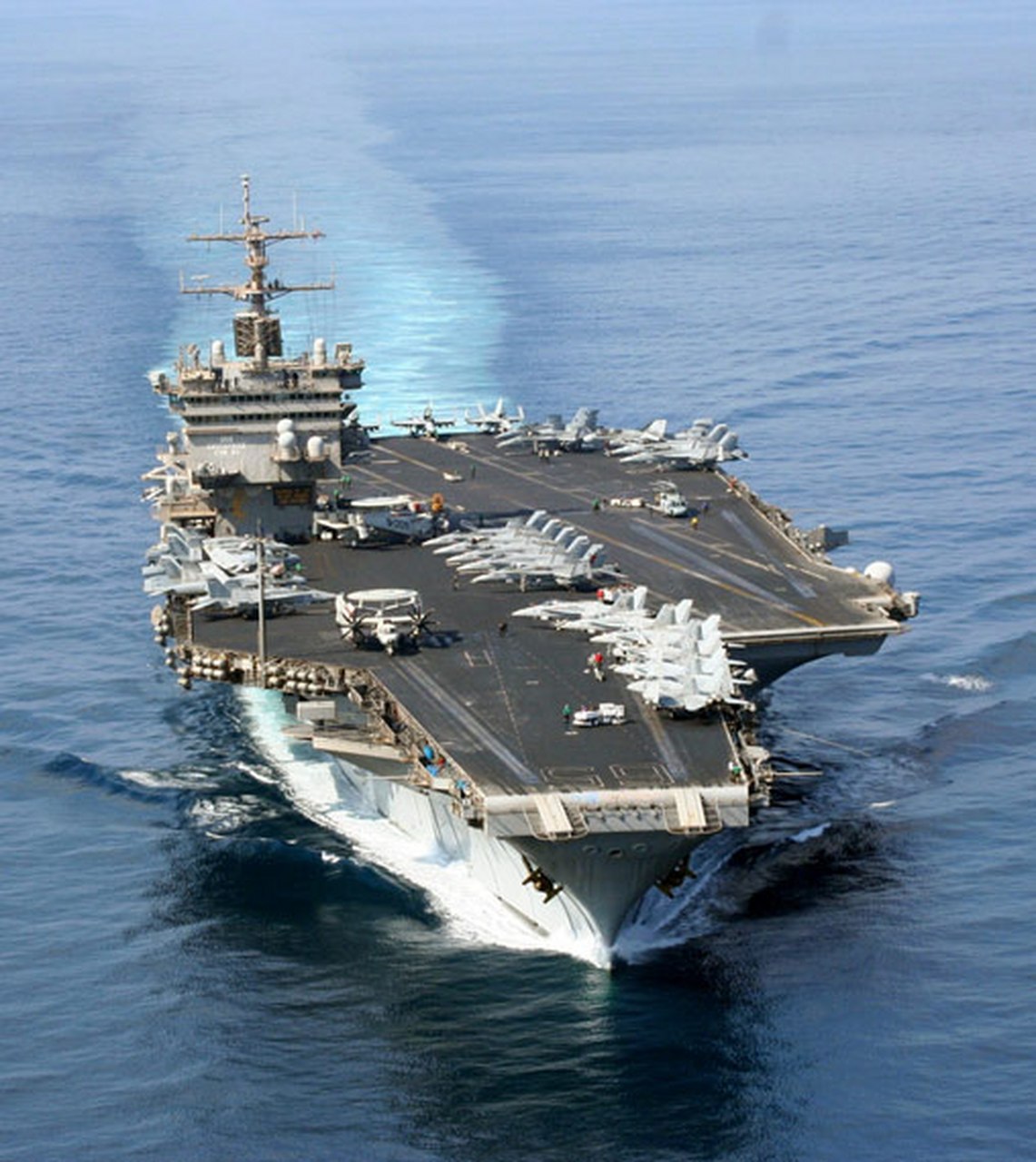 舰船欣赏:美国海军 企业号航空母舰(cvn-65),该舰是美国海军和世界上