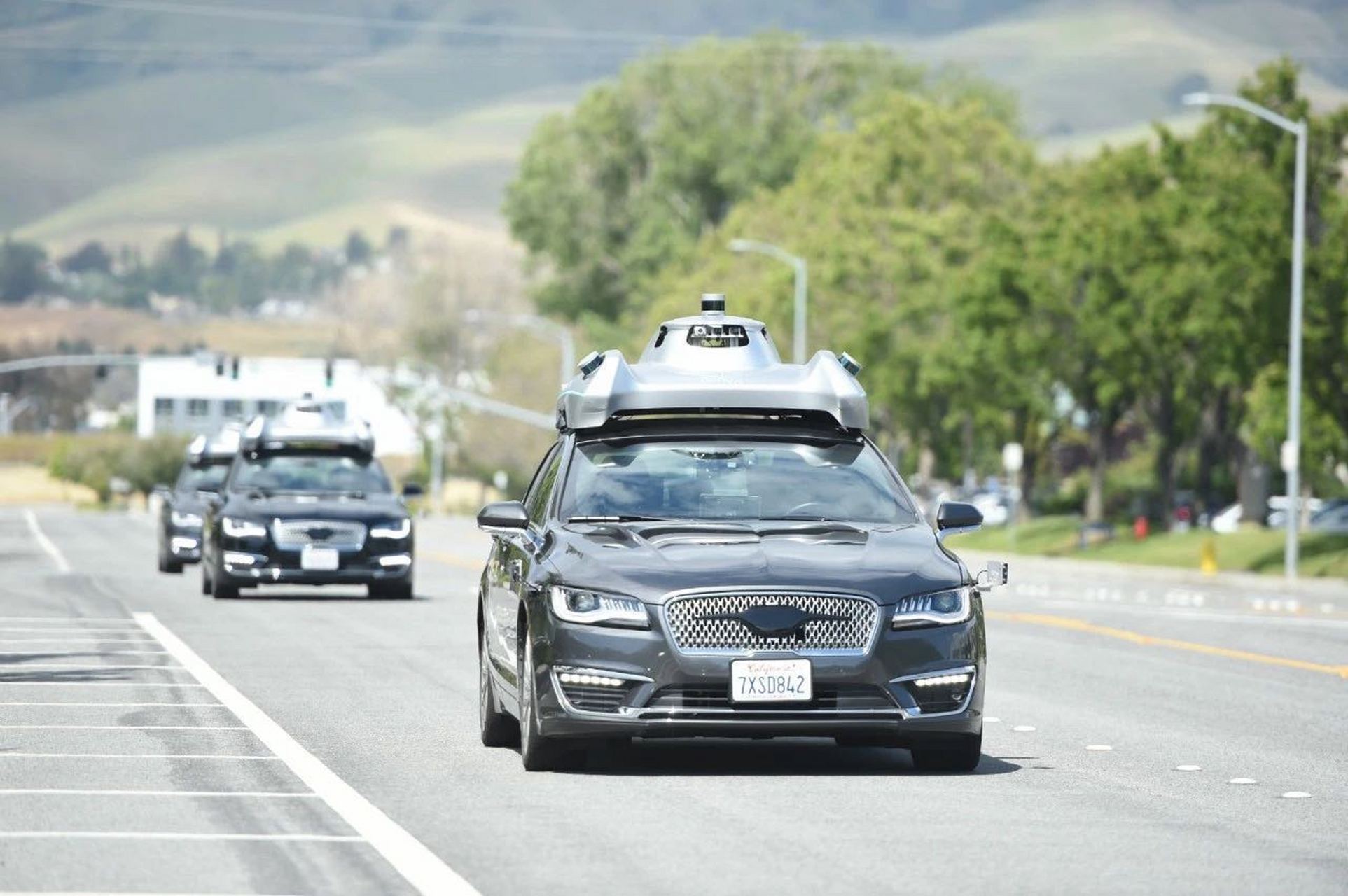 特斯拉fsd自动驾驶功能因种种原因未能进入国内市场,国内特斯拉车主