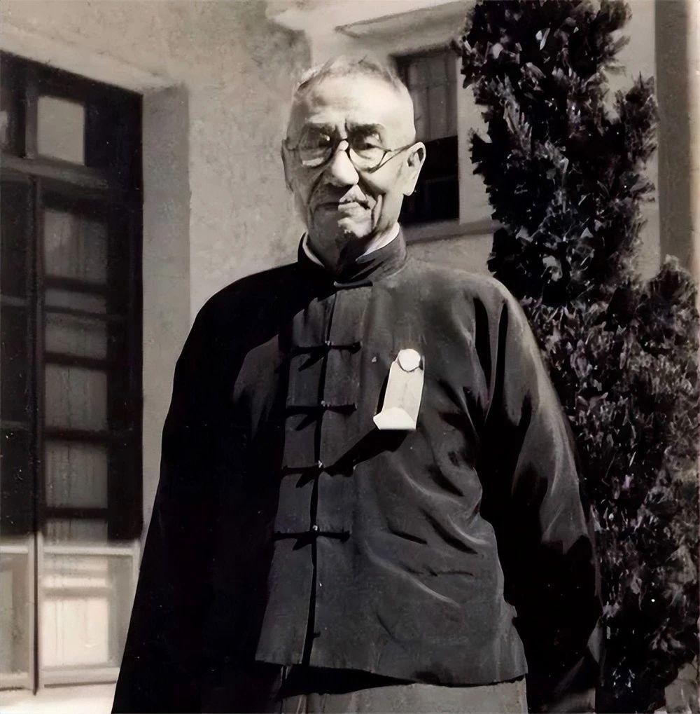 1992年阎锡山小儿子回忻州老宅不料却被售票员拦住同志请买票