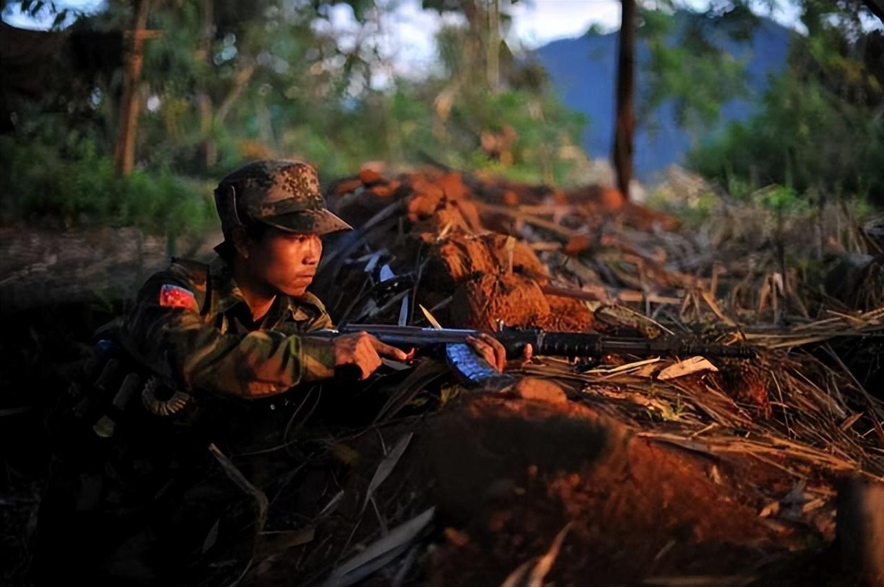 手拿聖經黃金用美械屢坑中國詐騙源頭克欽獨立軍有多囂張