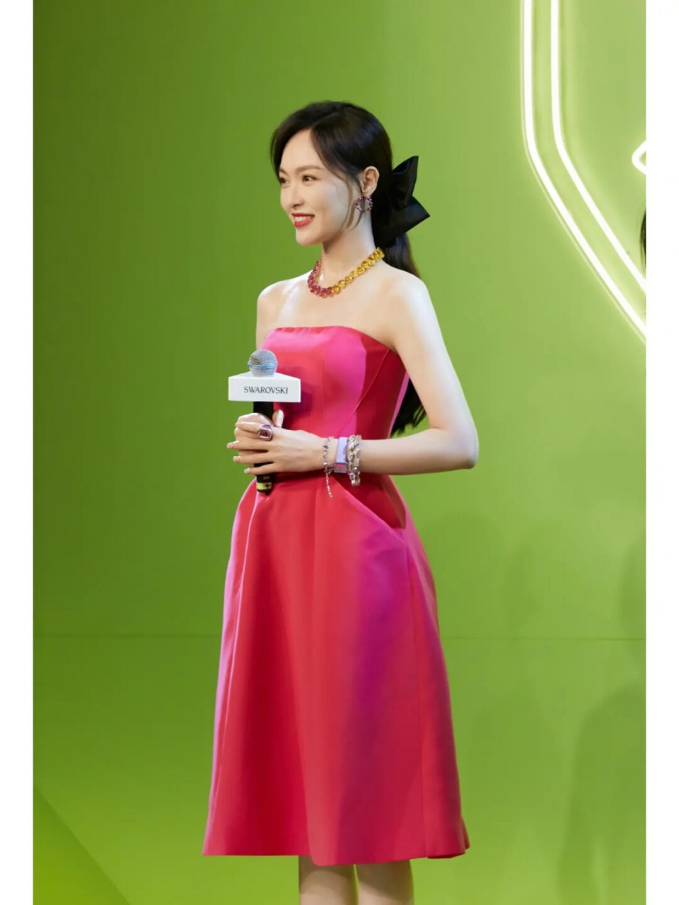 披着御姐外衣的甜妹|唐嫣的绝美礼服造型  我忍不住要跟大家分享一下