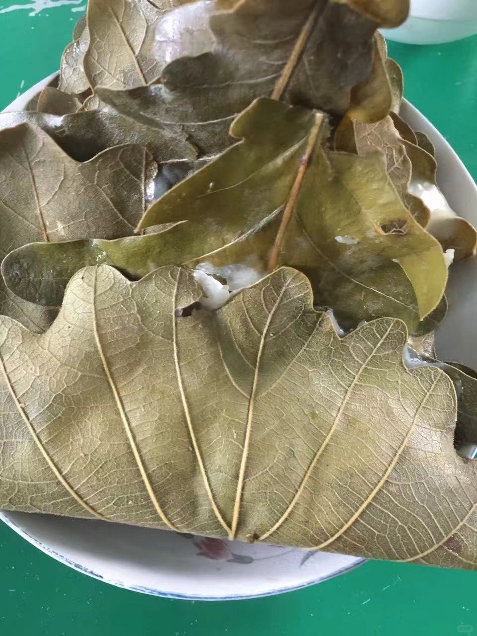 波罗叶饼  波罗叶饼是一道东北地区及河北东北部(青龙满族自治县