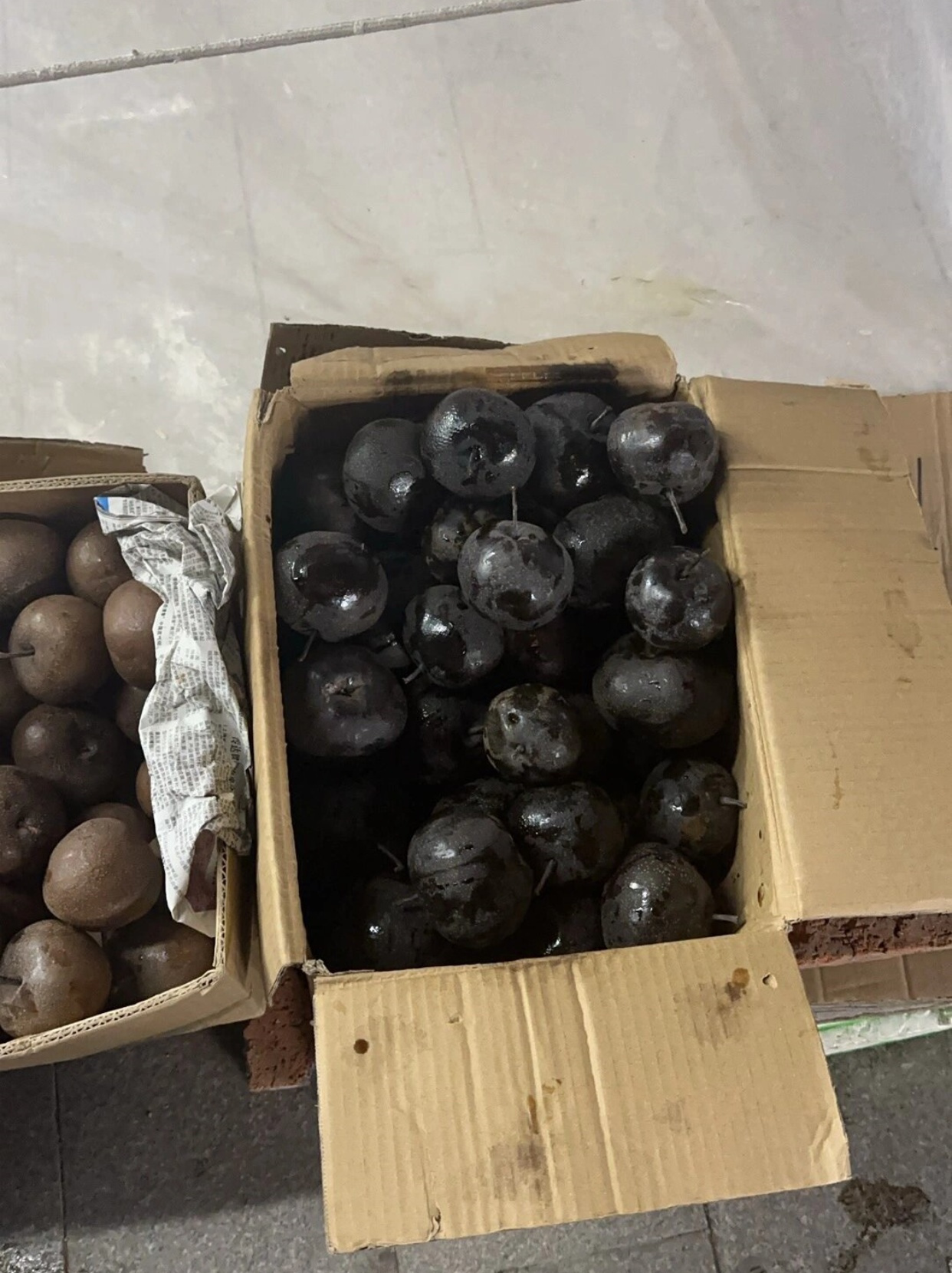 哈尔滨的特产冻梨,让我帮忙邮寄