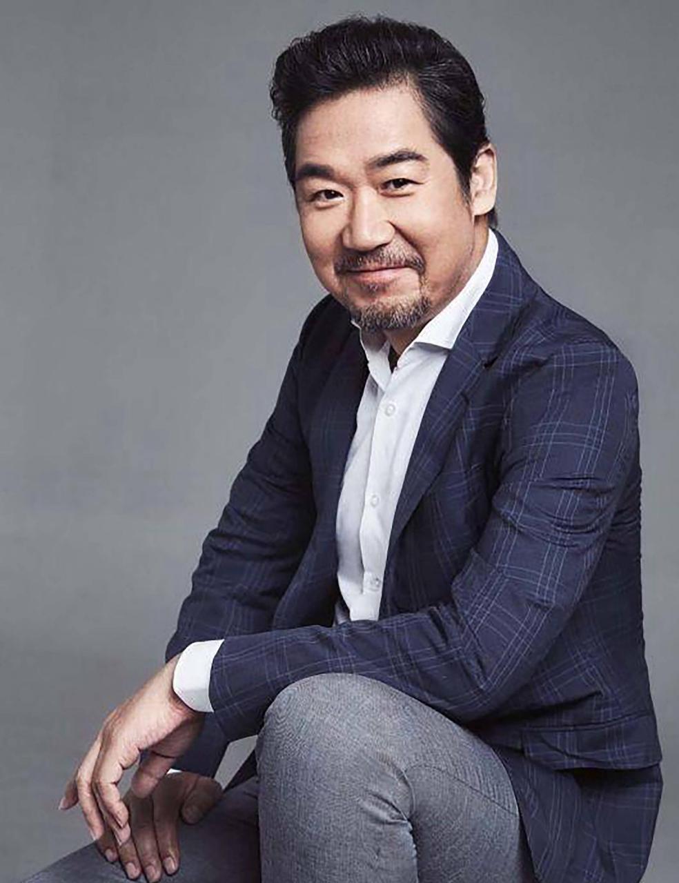 李雪健老师,陈道明老师,张国立老师,这几位娱乐圈的常青树,国家一级