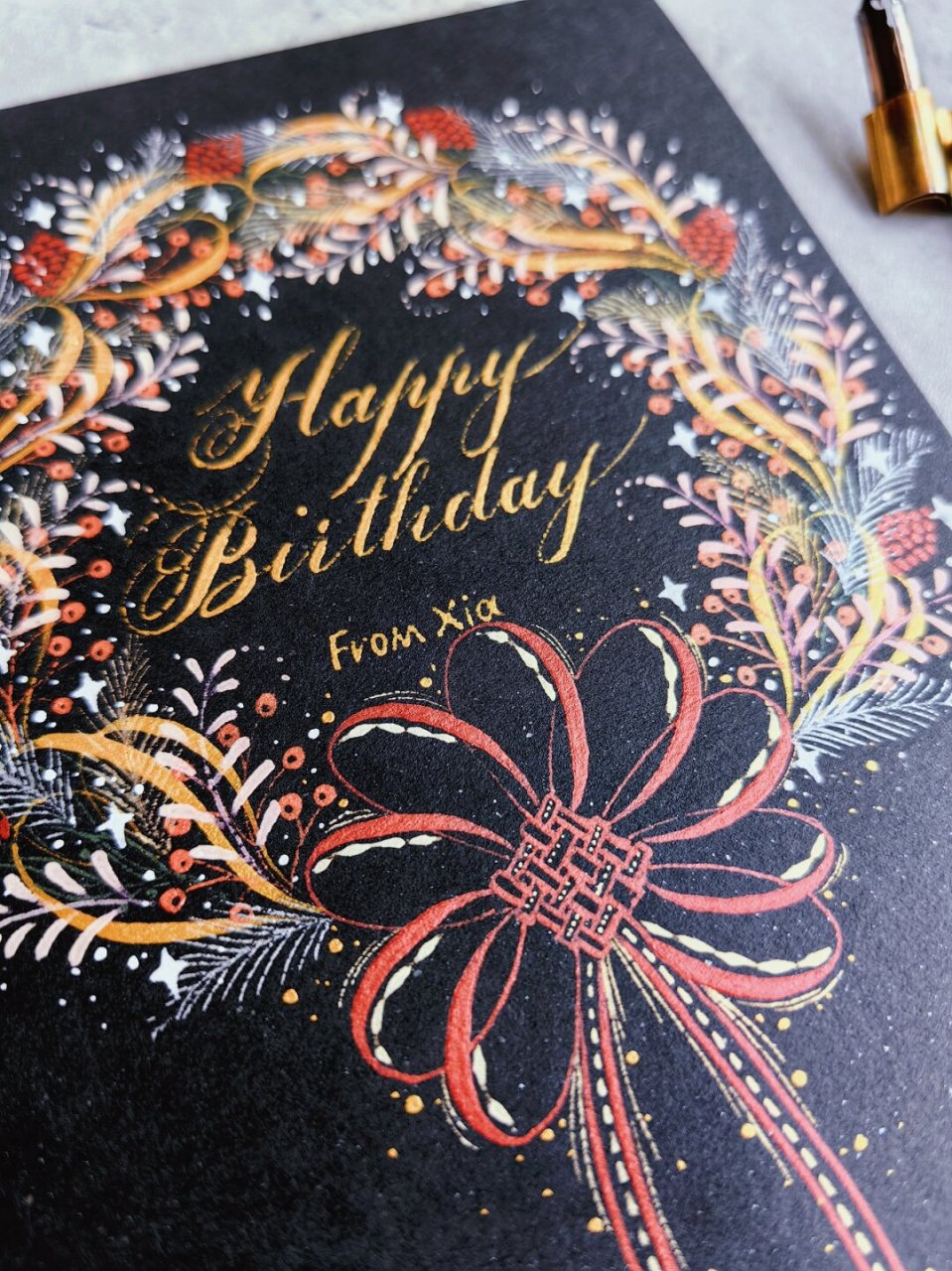 手写英文生日贺卡一个中国结