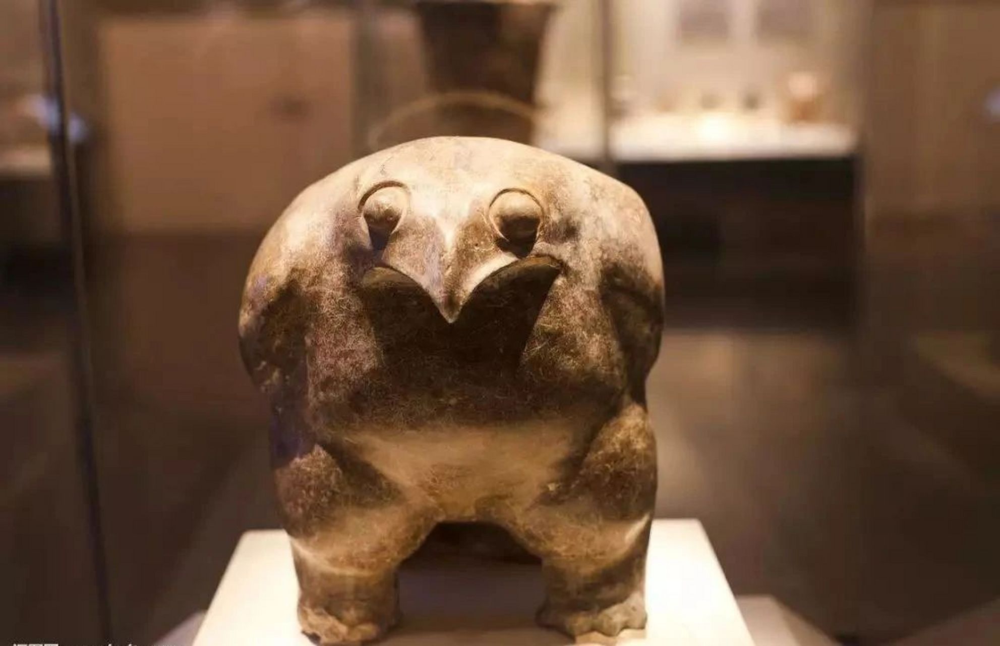 中国国家博物馆的镇馆之宝之一,陶鹰鼎.