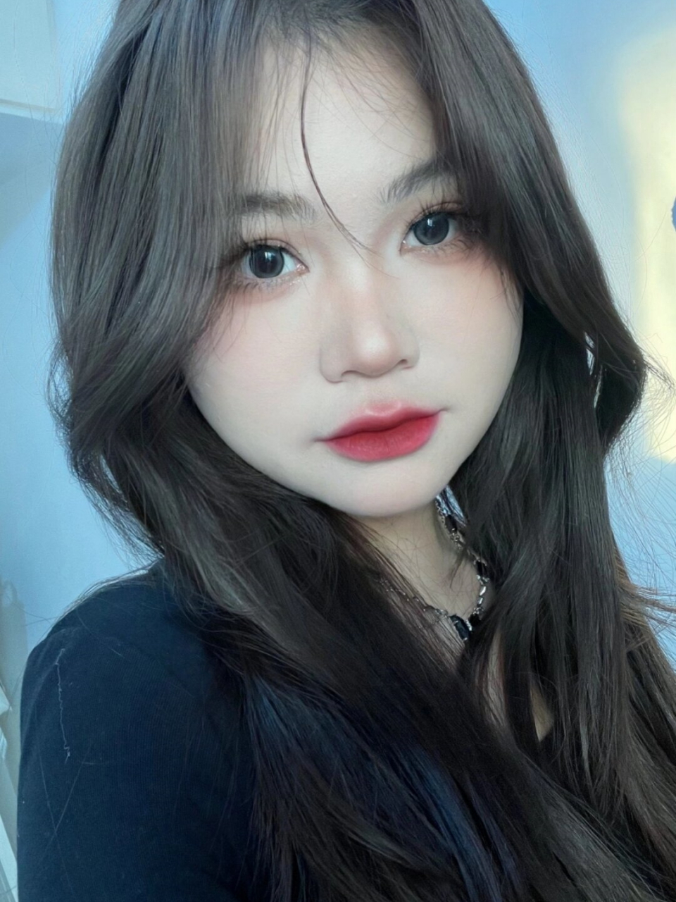 金靖爆改妆  今天,我们来聊一聊金靖爆改韩系美女妆容.