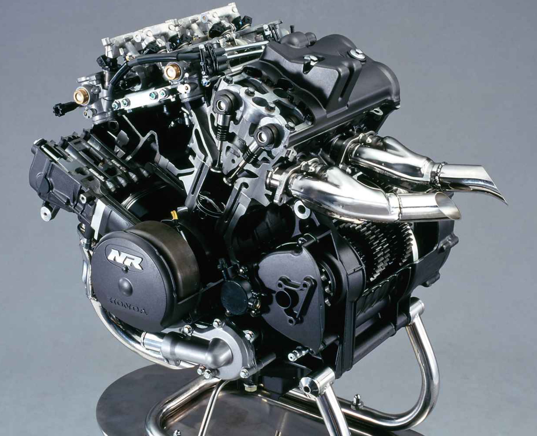 经典摩托分享,本田nr750,4冲程经典中排量赛车