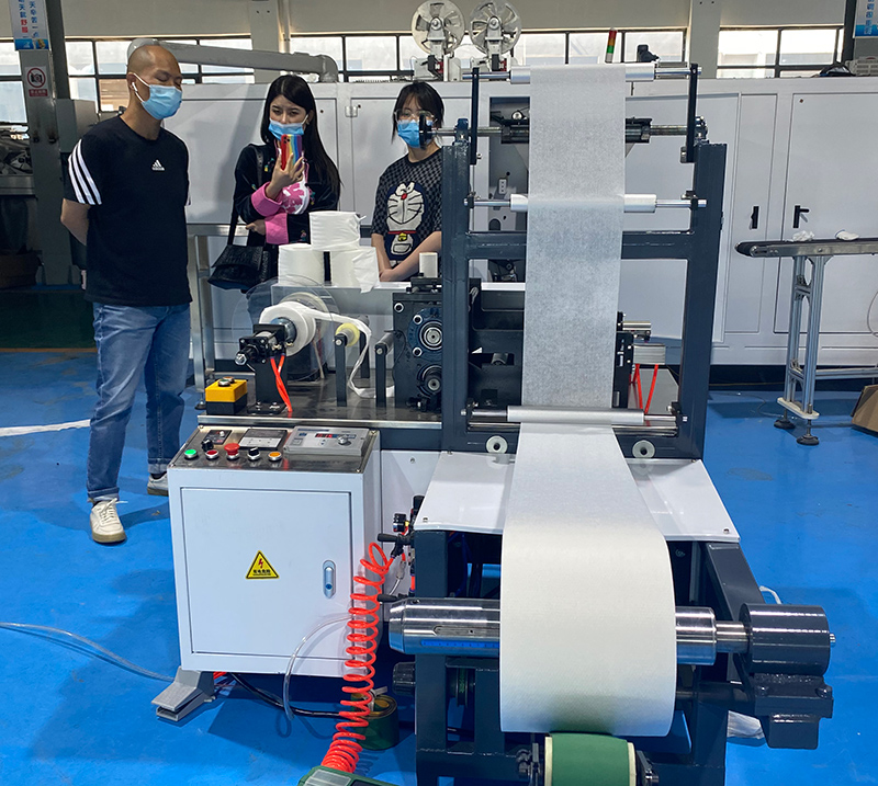 开个洁面巾加工厂,洁面巾机器要花费多少钱?